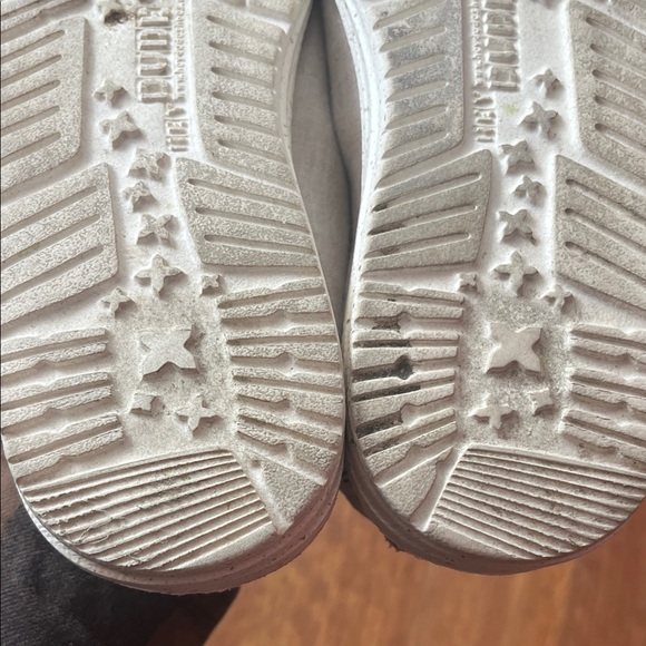 EUC Hey Dude Beige Animal Print Shoes - Picture 11 of 16